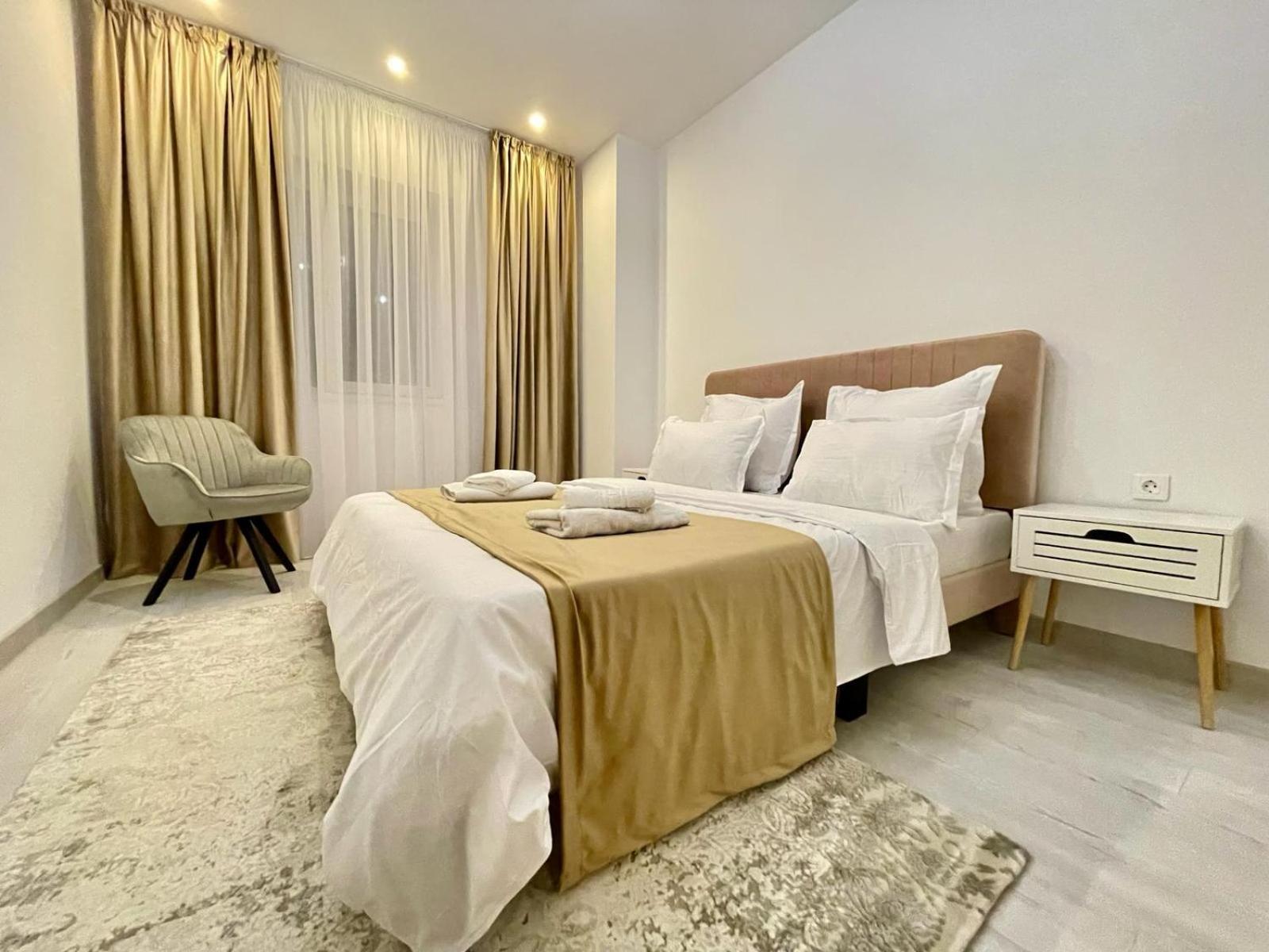 בוקרשט Yamaluxe Apartments - Silent & Primitive With Relaxing Area מראה חיצוני תמונה